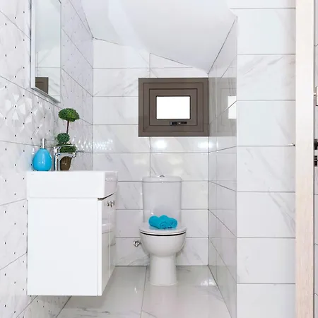 Βίλα Dina Πρωταράς