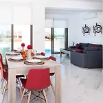 Villa Dina
